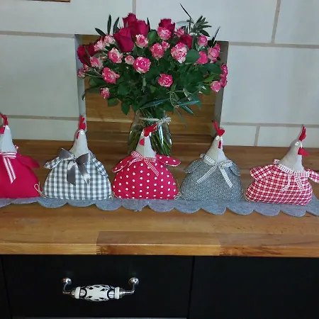 فندق Logis Loire - Les Cocottes Restaurant Les Rosiers