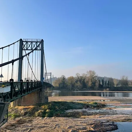 Logis Loire - Les Cocottes Restaurant Les Rosiers