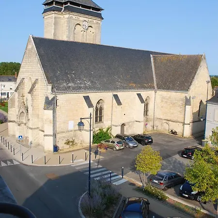 فندق Logis Loire - Les Cocottes Restaurant 2*