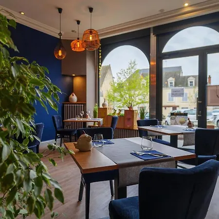 Hotel Logis Loire - Les Cocottes Restaurant