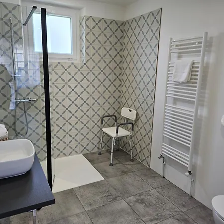 Logis Loire - Les Cocottes Restaurant Les Rosiers