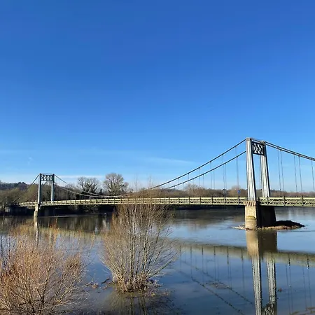 Logis Loire - Les Cocottes Restaurant Les Rosiers