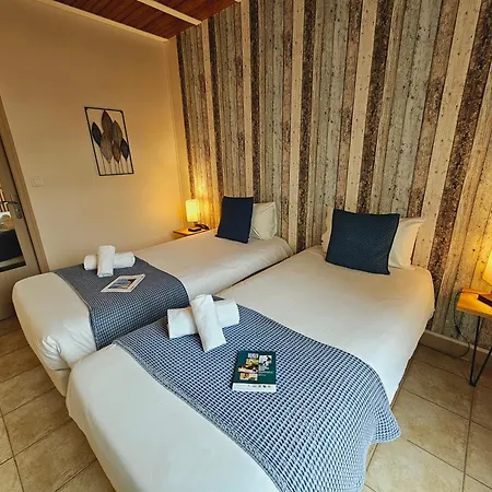 Hotel Logis Loire - Les Cocottes Restaurant