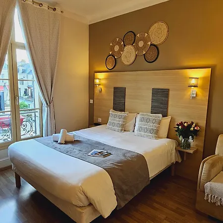 Logis Hotel Loire Hotel - Les Cocottes Restaurant Les Rosiers-sur-Loire