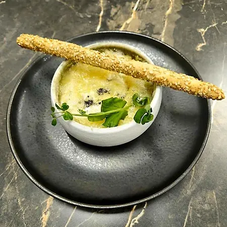 Logis Loire - Les Cocottes Restaurant