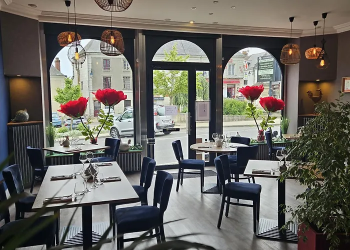 Szálloda Logis Loire - Les Cocottes Restaurant Les Rosiers